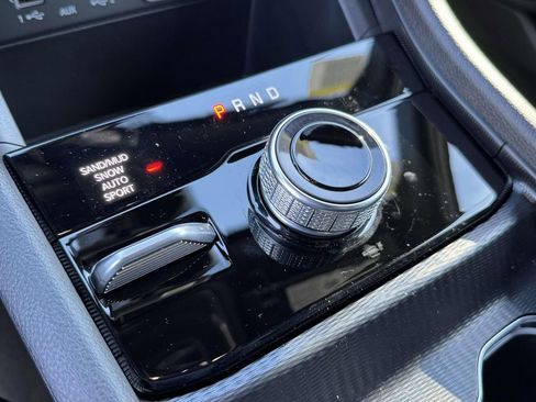 New 2025 Jeep Grand Cherokee Limited image 22