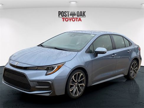 Used 2021 Toyota Corolla XSE w/ Advanced Lighting Package image 3