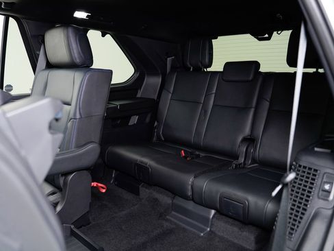 Used 2026 Toyota Sequoia Platinum AWD/4WD image 31