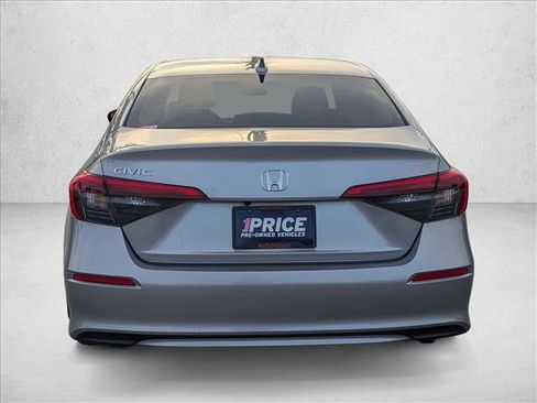 Used 2023 Honda Civic EX image 7