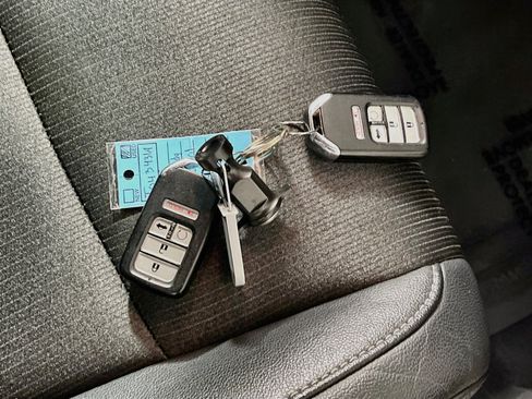 Used 2020 Honda Accord Sport image 36