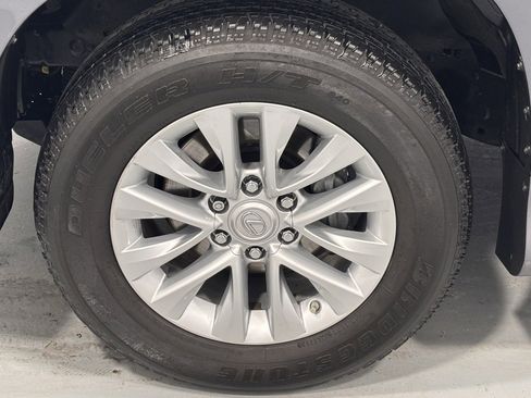Used 2023 Lexus GX 460 Premium image 29
