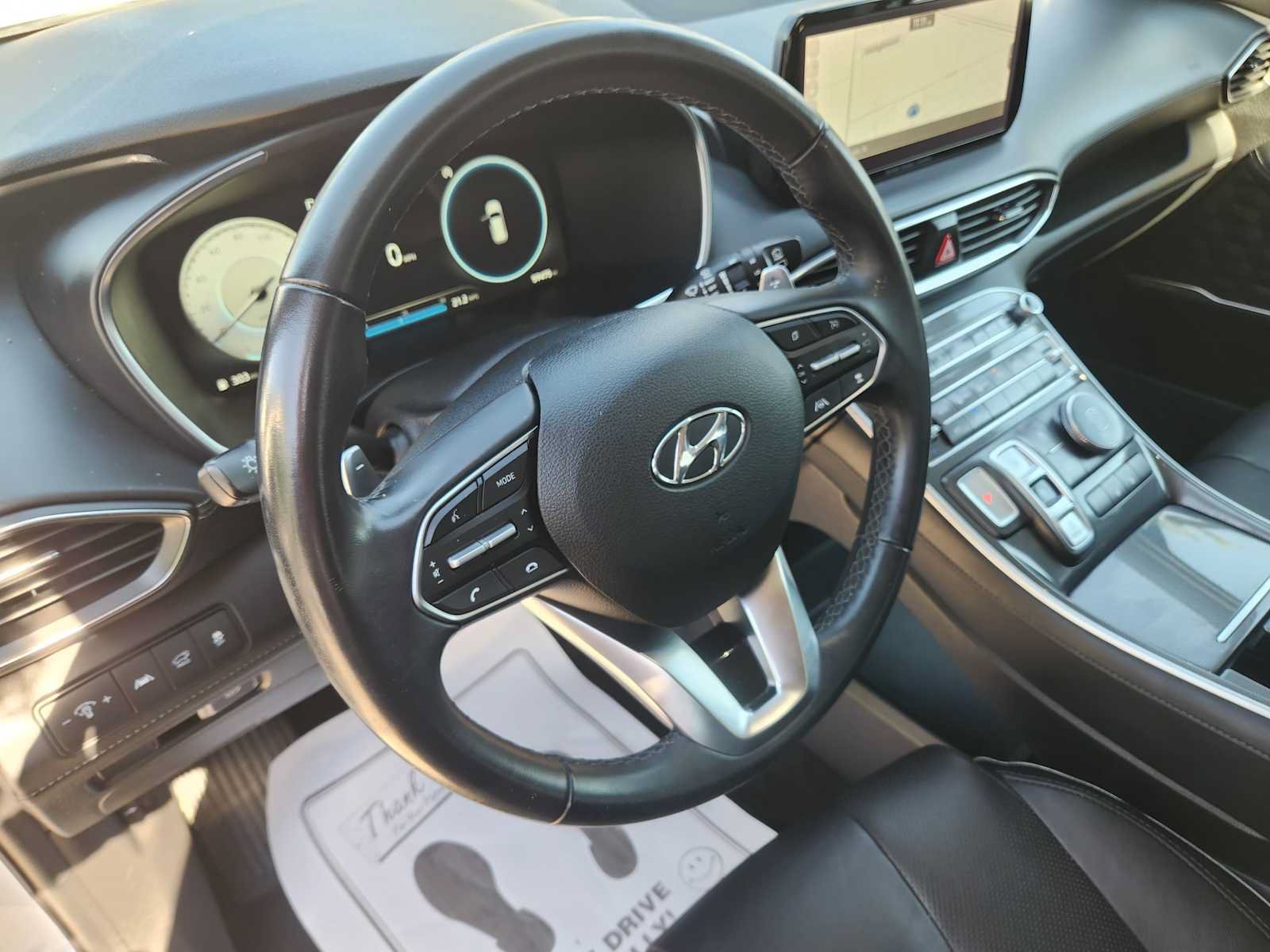 Used 2022 Hyundai Santa Fe SEL w/ Convenience + Premium Package FWD image 2
