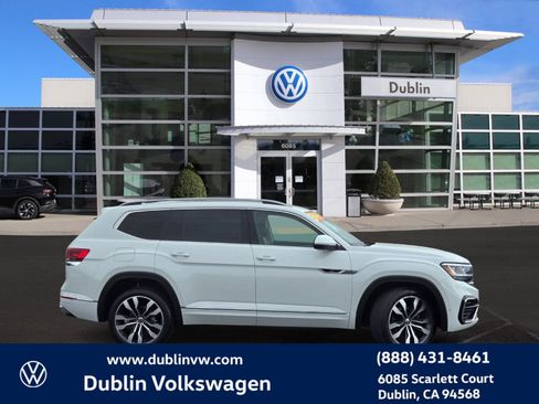 Used 2022 Volkswagen Atlas SEL Premium AWD/4WD image 3