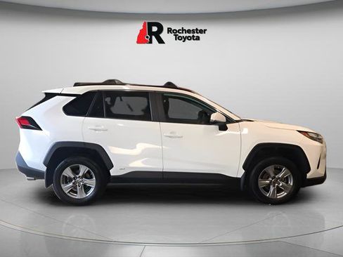 Certified 2023 Toyota RAV4 LE AWD/4WD image 7