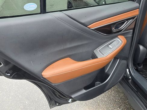 Used 2022 Subaru Outback Touring image 30