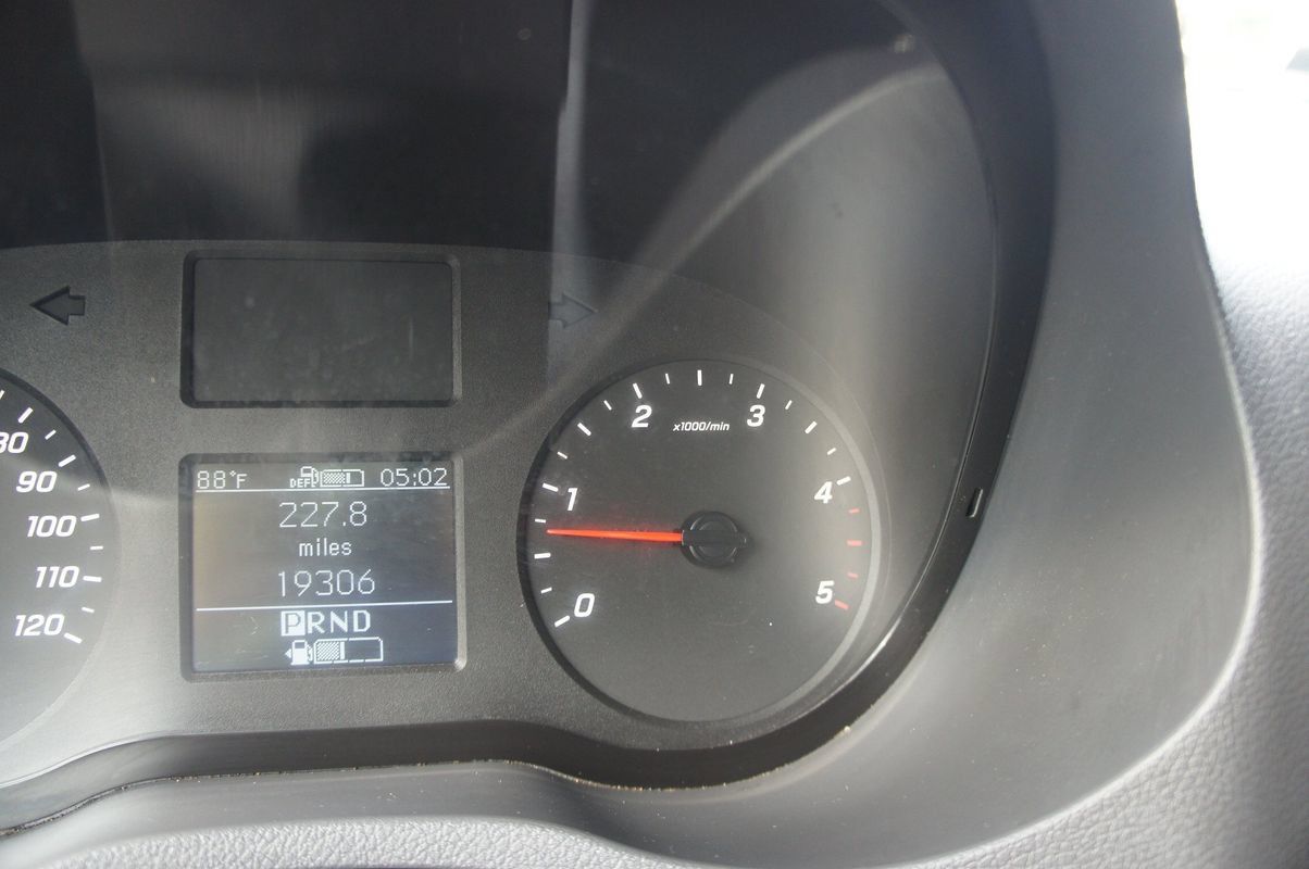 Used 2019 Mercedes-Benz Sprinter 170 image 28