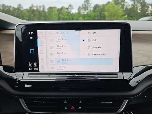 Used 2024 Volkswagen Atlas SE FWD image 27