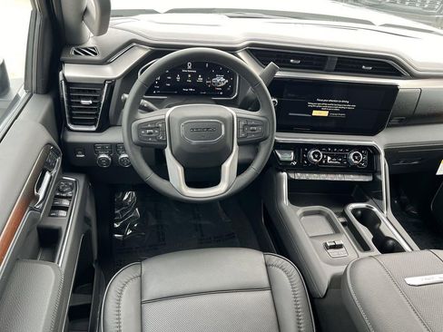New 2026 GMC Sierra 3500 Denali image 11