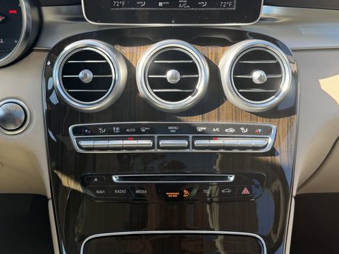 Used 2019 Mercedes-Benz GLC 300 GLC 300 image 14