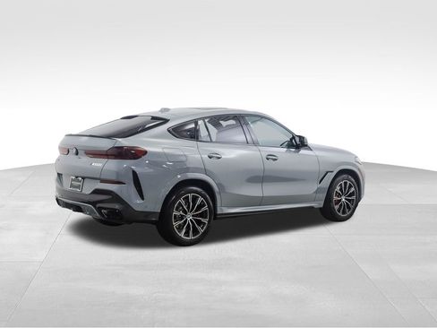 New 2026 BMW X6 M60i image 5