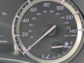 Used 2022 Toyota Highlander Platinum FWD video 4
