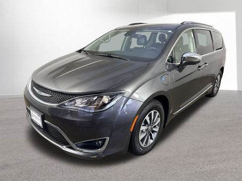 Used 2020 Chrysler Pacifica Limited w/ Advanced Safetytec Group FWD image 25