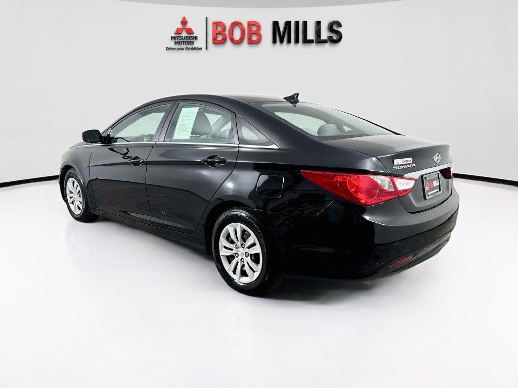 Used 2011 Hyundai Sonata GLS FWD image 5
