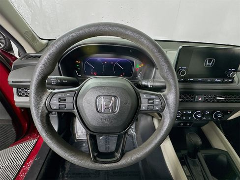 Used 2023 Honda Accord EX image 12