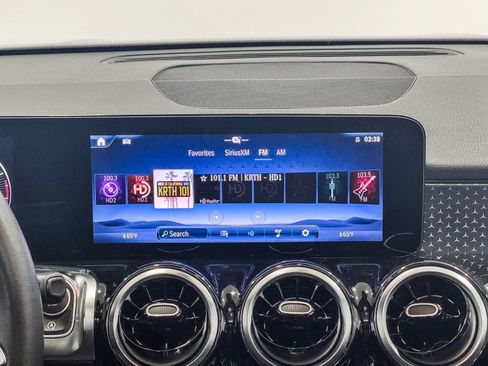 Certified 2026 Mercedes-Benz GLB 250 image 15