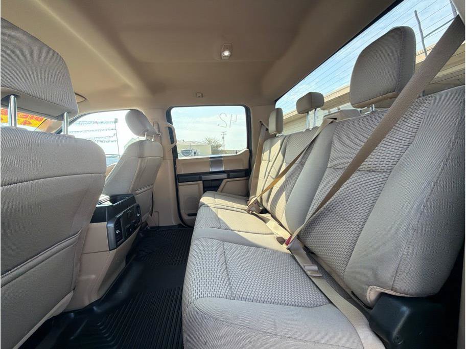 Used 2019 Ford F350 XLT w/ XLT Premium Package AWD/4WD image 10