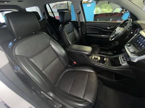 Used 2023 GMC Acadia SLT AWD/4WD image 24