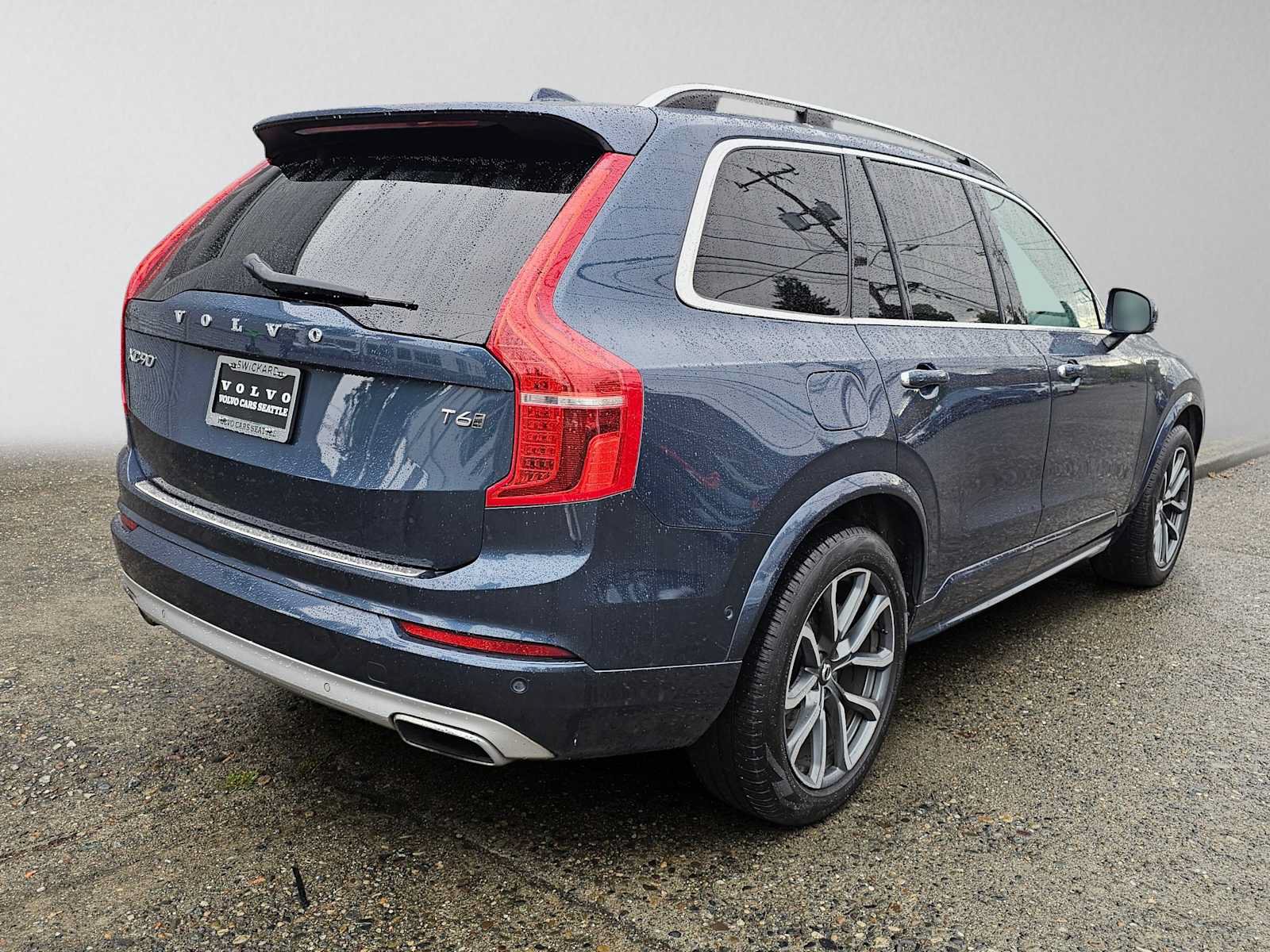 Used 2019 Volvo XC90 T6 Momentum w/ Advanced Package AWD/4WD image 3