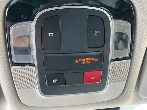 Used 2025 Hyundai Tucson Blue image 29