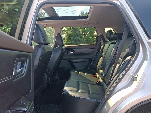 Certified 2023 Nissan Rogue SL AWD/4WD image 10