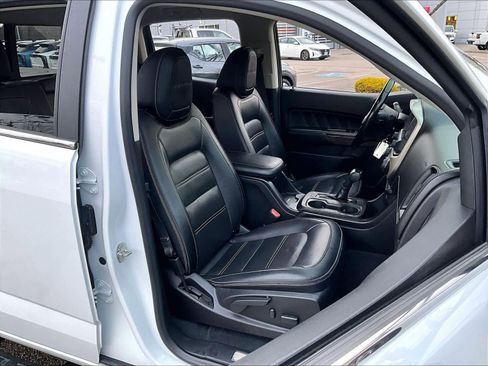 Used 2021 GMC Canyon Denali image 11