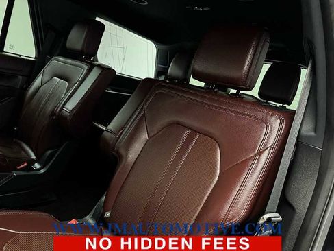 Used 2023 Ford Expedition Limited image 16