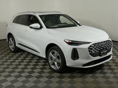 New 2025 Audi Q5 Premium Plus