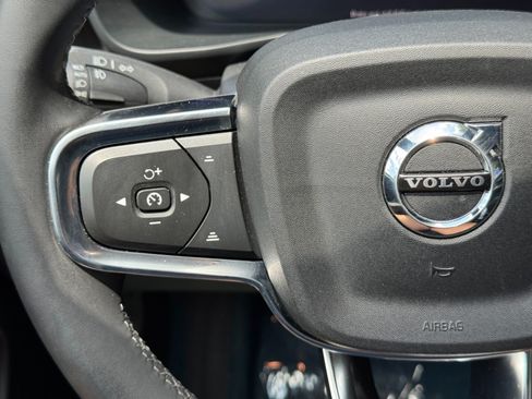 Used 2023 Volvo XC40 Recharge Plus AWD/4WD image 20