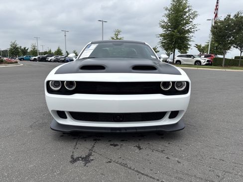 Used 2023 Dodge Challenger SRT Hellcat RWD image 3