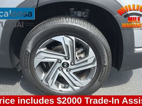 Used 2023 Hyundai Santa Fe SEL w/ Premium Package image 11