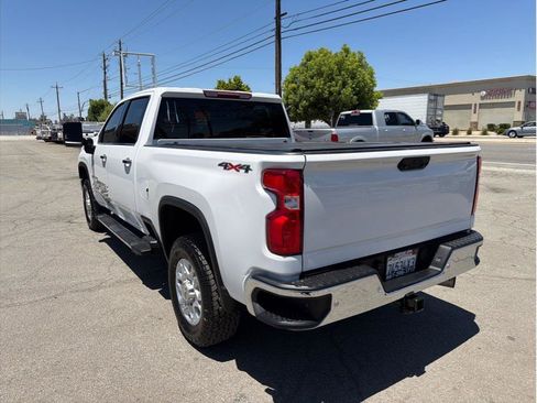 Used 2022 Chevrolet Silverado 2500 LTZ w/ Safety Package AWD/4WD image 16