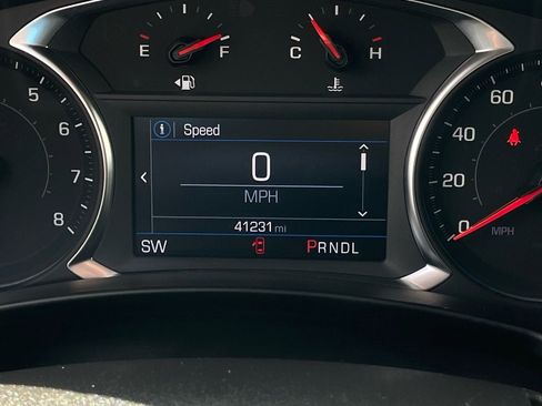 Used 2024 Chevrolet Equinox LT image 16