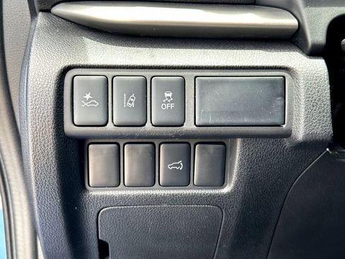 Used 2025 Mitsubishi Eclipse Cross AWD image 18