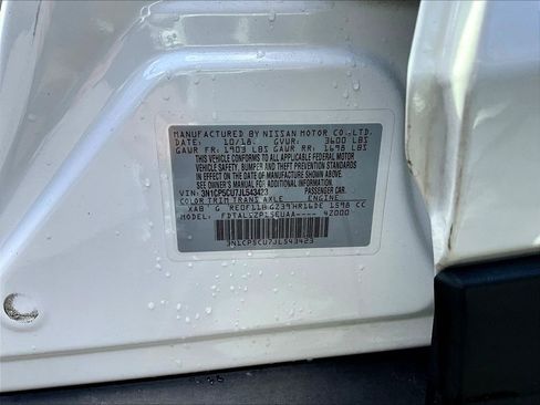 Used 2018 Nissan Kicks SV image 29