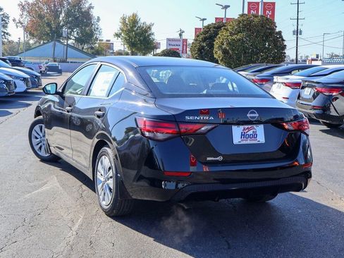 New 2025 Nissan Sentra S image 2