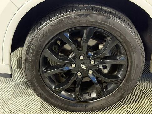Used 2020 Dodge Durango SXT AWD/4WD image 14