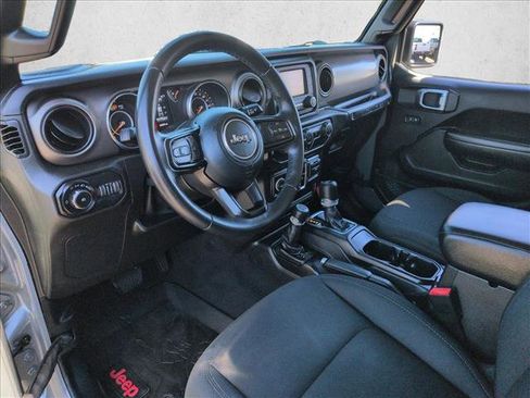 Used 2019 Jeep Wrangler Unlimited Sport S image 12