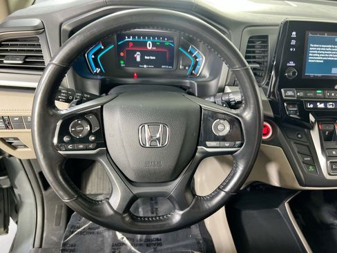 Used 2018 Honda Odyssey EX-L image 11
