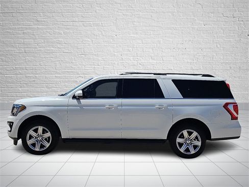 Used 2021 Ford Expedition Max XLT image 2