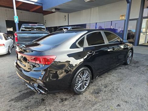 Used 2024 Kia Forte GT-Line image 3