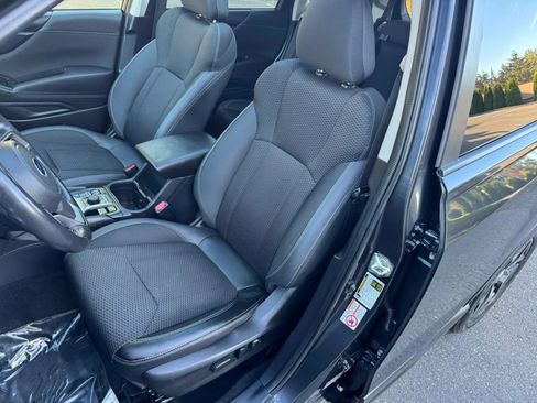 Used 2019 Subaru Forester Premium AWD/4WD image 22