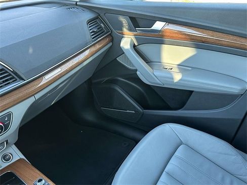 Used 2022 Audi Q5 2.0T Premium Plus w/ Premium Plus Package image 35