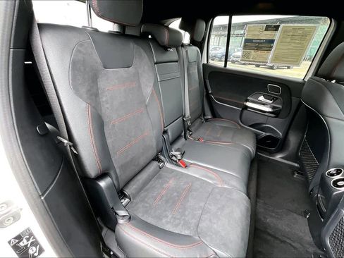 Certified 2024 Mercedes-Benz EQB 250+ image 18