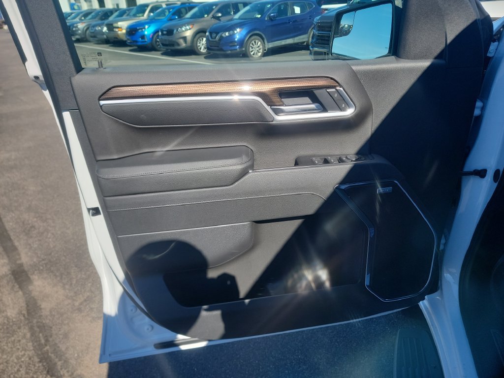 New 2026 Chevrolet Silverado 1500 RST AWD/4WD image 14