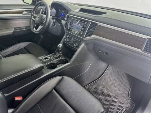 Used 2022 Volkswagen Atlas SE FWD image 35