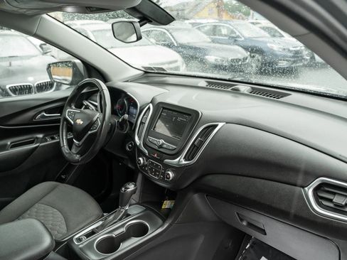 Used 2019 Chevrolet Equinox LT FWD image 13