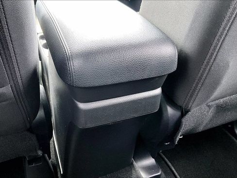 Used 2019 Mitsubishi Outlander Sport ES FWD image 32