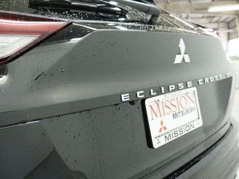 New 2026 Mitsubishi Eclipse Cross ES AWD/4WD image 4
