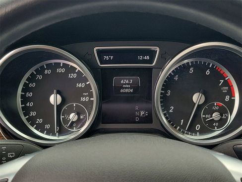 Used 2014 Mercedes-Benz ML 350 4MATIC image 29